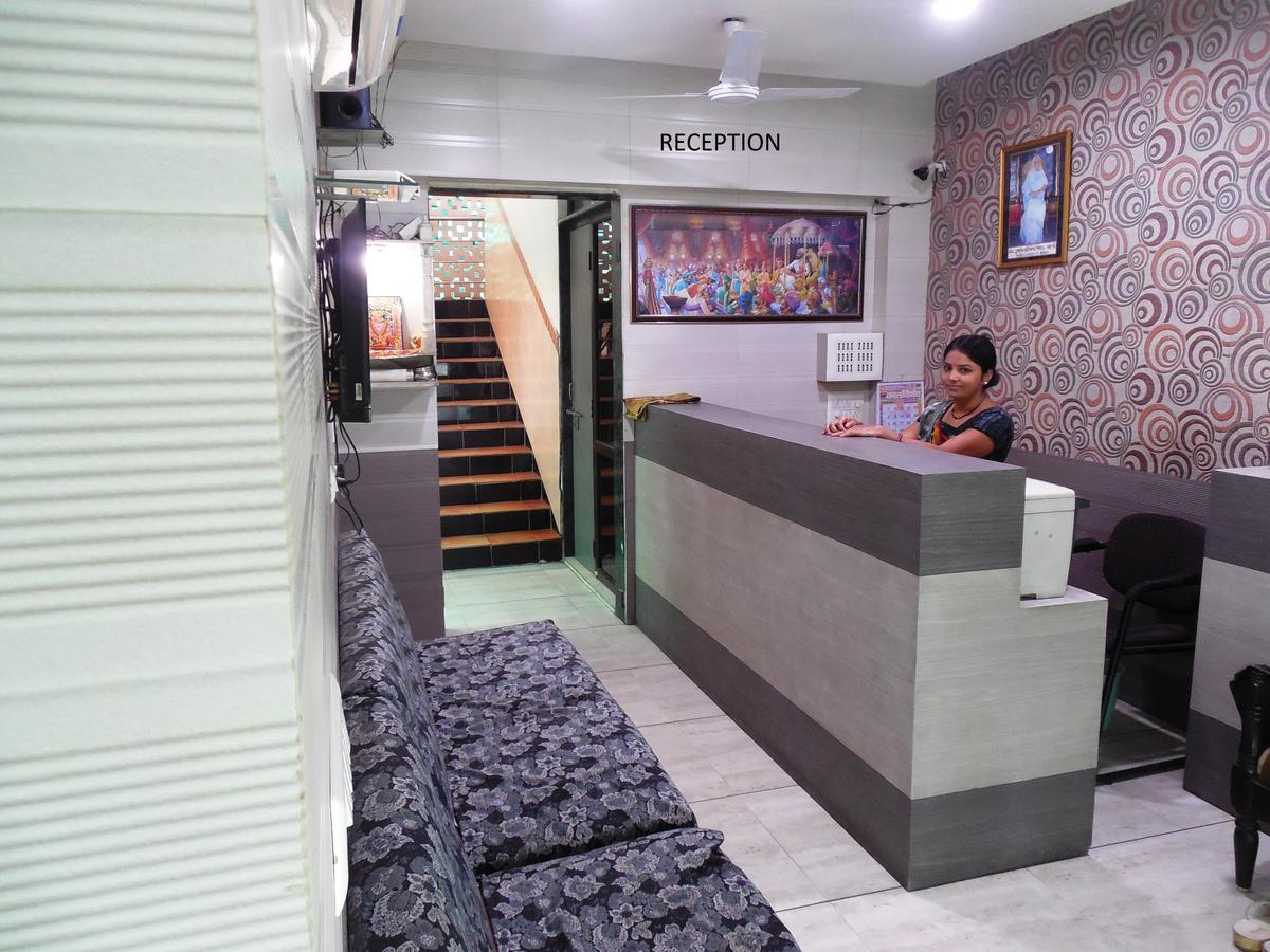 Hotel Silver Springs Ahmedabad Exterior photo